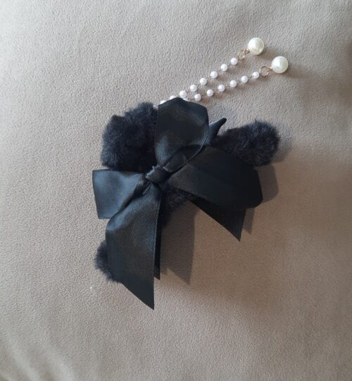 Accessoire pour cheveux: pince à cheveux en fausse fourrure